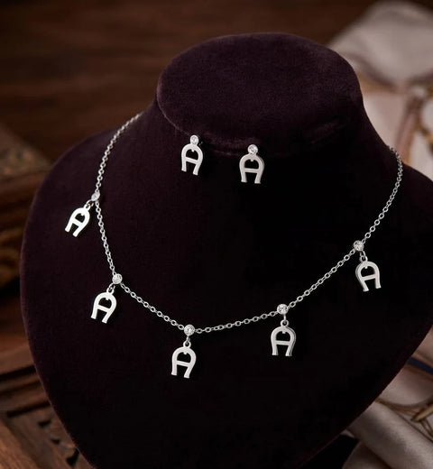 Horseshoe Jewelry Set - Silver